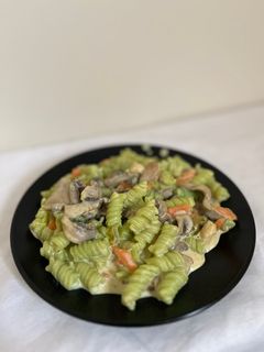 صورة لوصفة باستا الدجاج والخضار 🍝