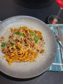 Una foto de Tagliatelle alla bolognese 🍝