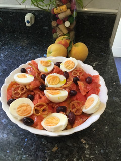 Una foto de Ensalada de garbanzos