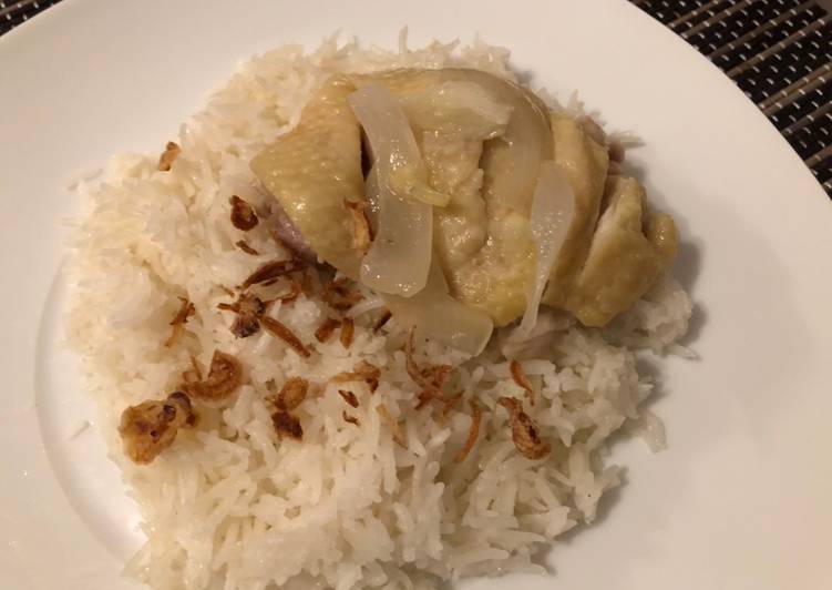 Langkah Mudah untuk meracik Hainan Chicken Rice yang Lezat