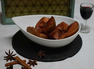 Foto de Marmelos assados com calda de vinho do porto e especiarias