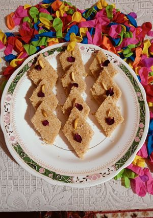 A picture of Coconut Mava Burfi.