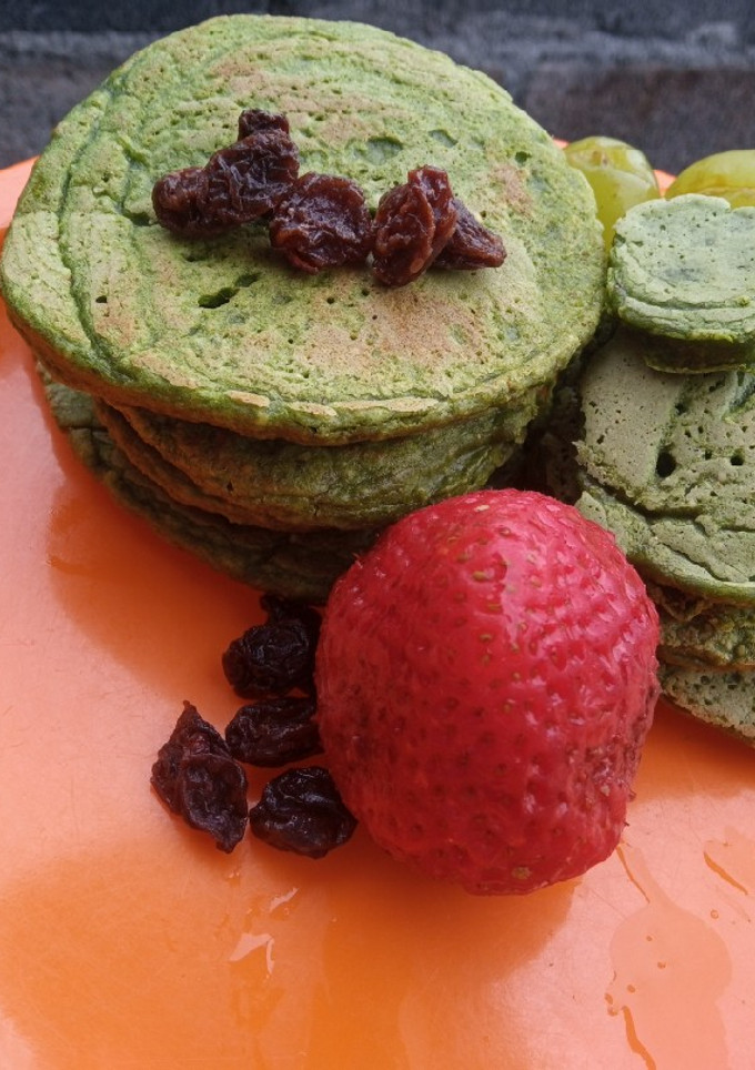 Una foto de Hotcakes de espinaca