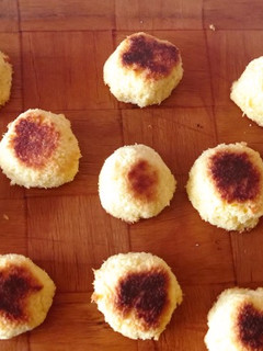 Una foto de Cocadas ricas y sencillas