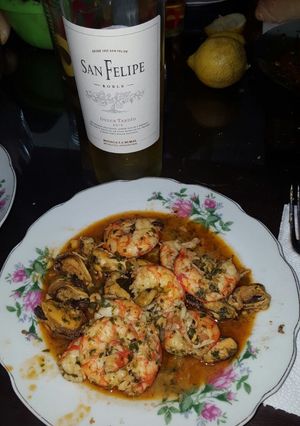 Una foto de Salsa de mejillones y langostinos a la provenzal