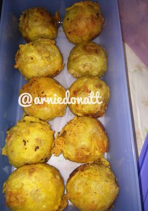 Foto resep RESEP BOLA UBI/ BINYOLOS UBI jajanan khas manado kriuk di luar lembut didalam 😋