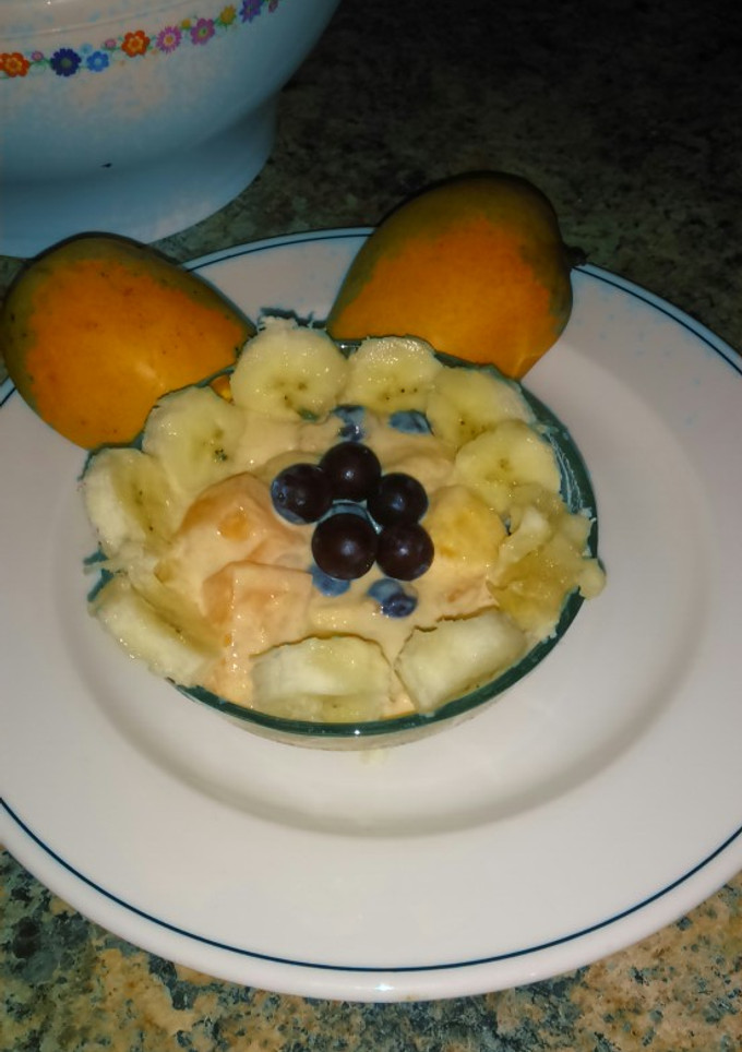 Una foto de Ensalada de frutas 🍇🍌🍋🍧🍧
