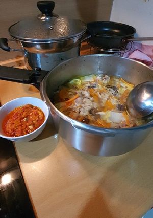 A picture of Chicken Soup using Pressure Cooker.