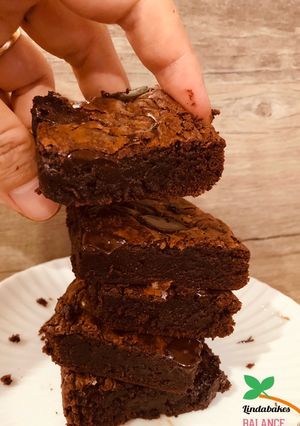 A picture of Fudgy Brownies.
