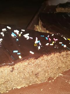 Una foto de 🍰Bizcochuelo de Chocolate🍫 y Café☕ Riquísimo!!!!
