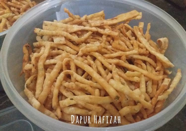 Kue bawang/Ladrang Renyah Krezz Krezz 🍟