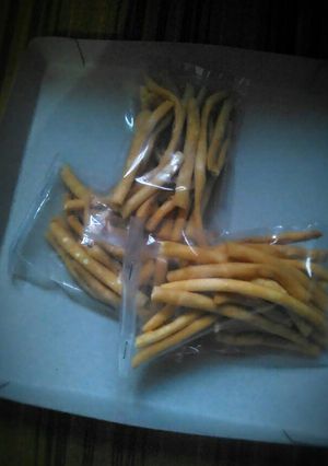 Foto resep Kue bawang:-)