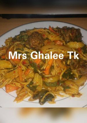 A picture of Pasta with irish and spinach.