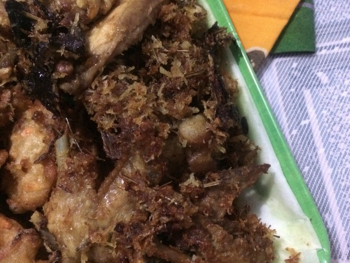 Yuk intip, Bagaimana cara buat Ayam goreng kelapa / serundeng  enak