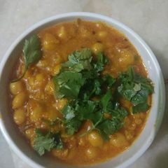 A picture of White chana.