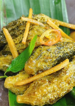 Hình của món Khổ Qua Rừng Kho Riềng.