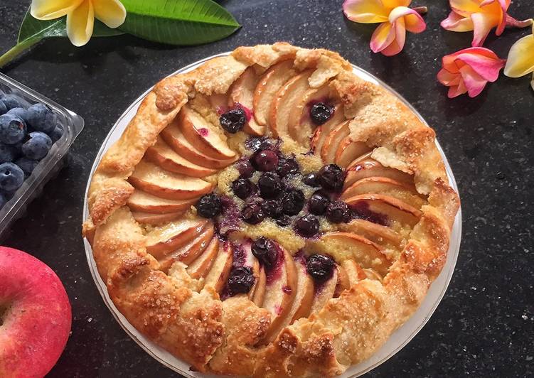 Apple Frangipane Galette