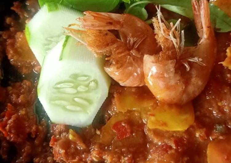 Resep 34. Sambel Mentah Kemangi yang Enak