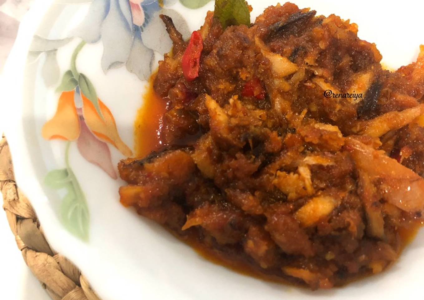 Sambal Tongkol Suwir