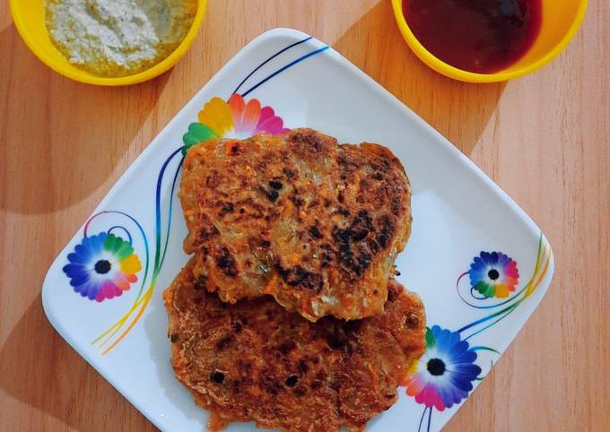 Potato veggies pancake with coconut chutney & tomato sauce