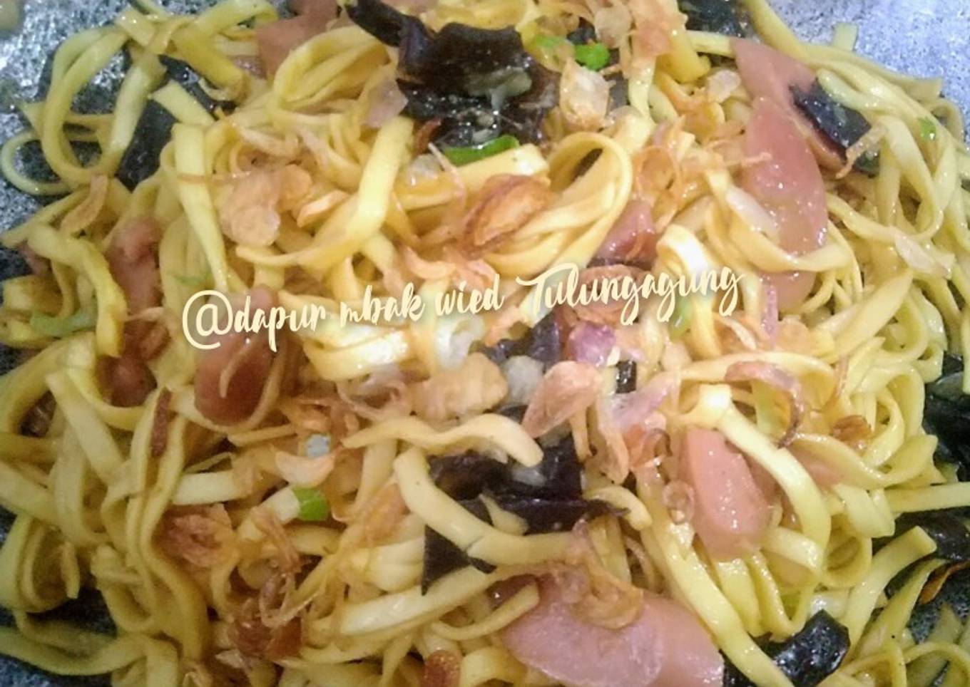 17. Mie Goreng Jawa Topping Sozis Jamur Kuping