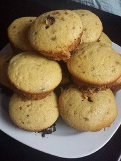 Una foto de Muffins de vainilla con chispas de chocolate