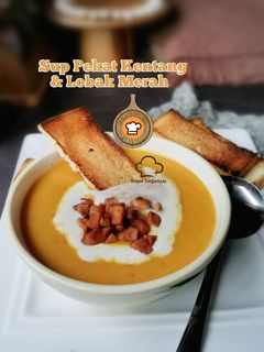 Gambar Sup Pekat Kentang & Lobak Merah