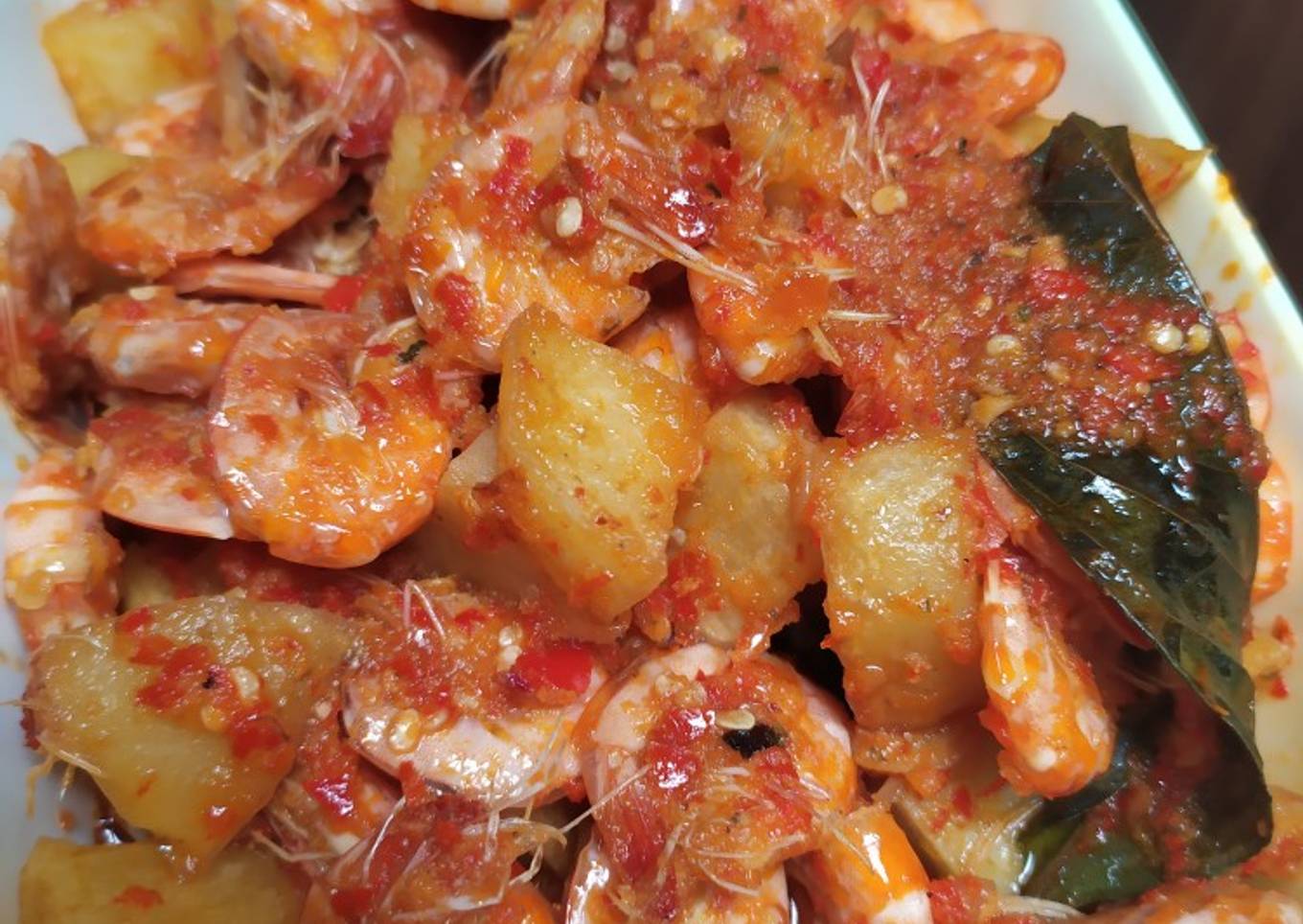 Balado kentang udang