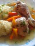 Fricasé de pollo con dumplings