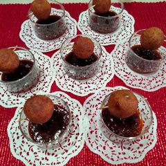 A picture of Paneer balls,homemade Bar be que sauce.