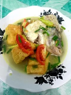 Foto resep Asem asem gurame  & tahu goreng gembul seger maknyuss👌👍