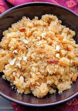 A picture of Sooji Halwa.