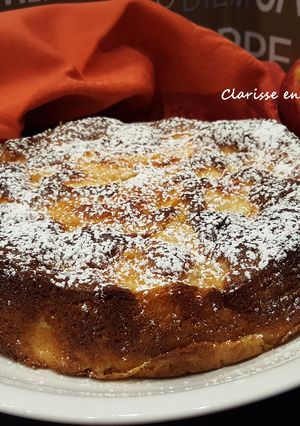 Une photo de Gâteau aux pommes au lait concentré