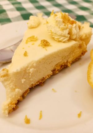 Una foto de Tarta de queso y limón