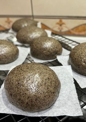 芝麻饅頭 的食譜成品照片