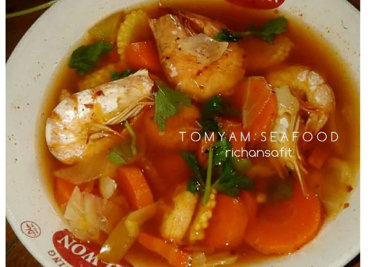 Tomyam seafood sederhana