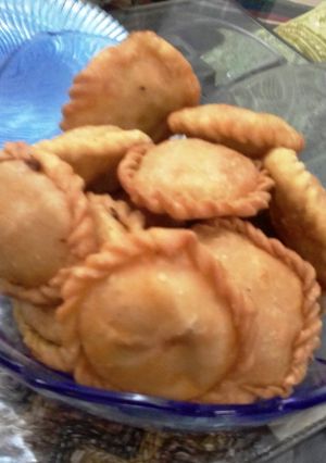 A picture of Kheere ki kachori.