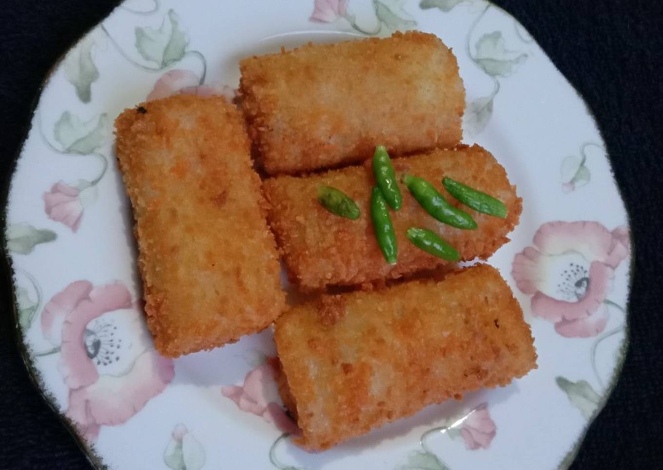 Risol Isi Rougurt Ayam Sayuran