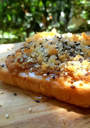 รูปของ Chickpea Butter Coco🥥 Toast 🍞 ขนมปังมะพร้าวเนยถั่วลูกไก่🐣