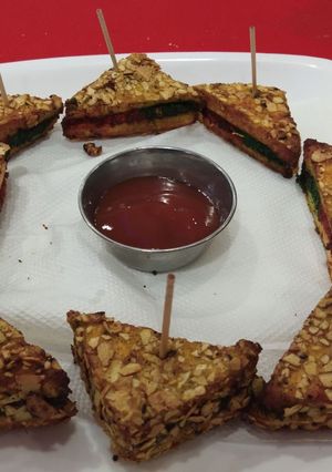 A picture of Paneer papdi.