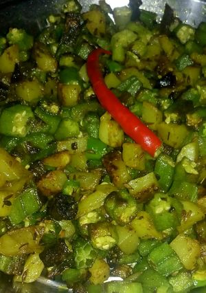 ঢেঁড়শ আলুর ভাজি (dheras aloor bhaji recipe in Bengali) রেসিপির প্রধান ছবি