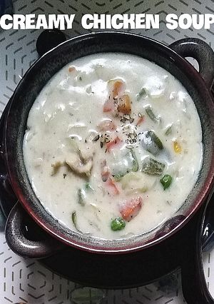 A picture of Creamy chicken soup 🍵.