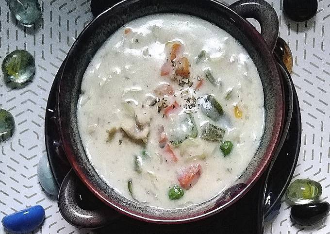 Recipe of Ultimate Creamy chicken soup 🍵