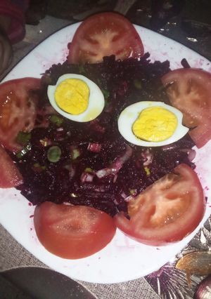 صورة لوصفة 😋سلطة بيطراف بطماطم والبصل😜