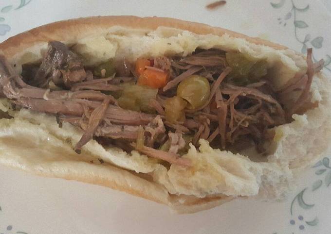 Delicious Food Mexican Cuisine Crock pot Chicago style Italian beef sandwich
