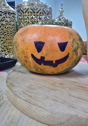 عکسی از دستور کدو هالووین 🎃