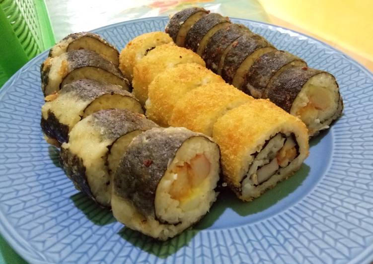 Sushi crispy roll dan sushi tempura ala resto s<em>ku</em>a k<em>t</em> Plg