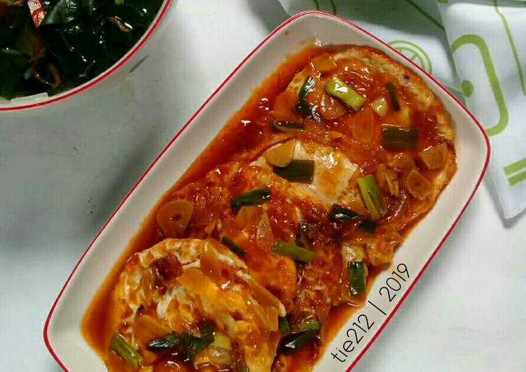  Resep  Telur  Ceplok  Asam  Manis oleh Titiek Purnomo Cookpad