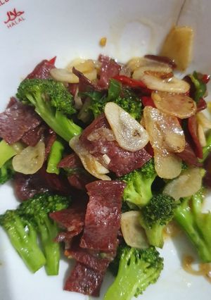 Foto resep Brokoli smooked beef