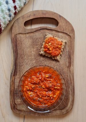 Una foto de "Sobrasada" vegana 🌶️ Untable o dip de pimiento morrón 🫑